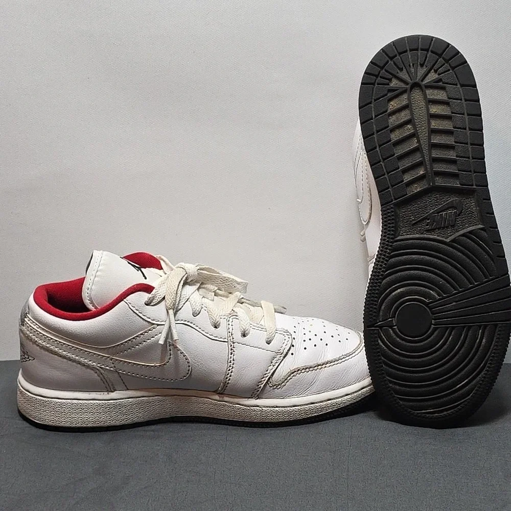 Air Jordan 1 Low‎ GS 'White Gym RedBoys Size US 4Y 553560-164